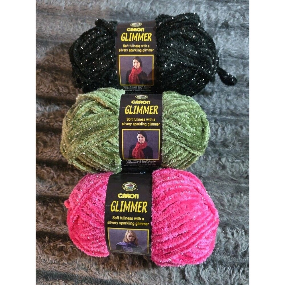 Caron Glimmer 1.76 oz. CARNATION Sparkle Knit Crochet 49 Yards Bulky Weight NEW